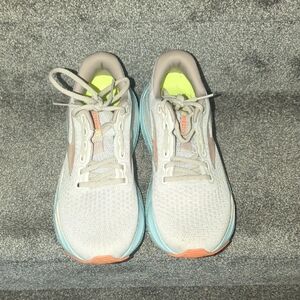 Brooks Women's Sneakers - White, Orange, and Blue